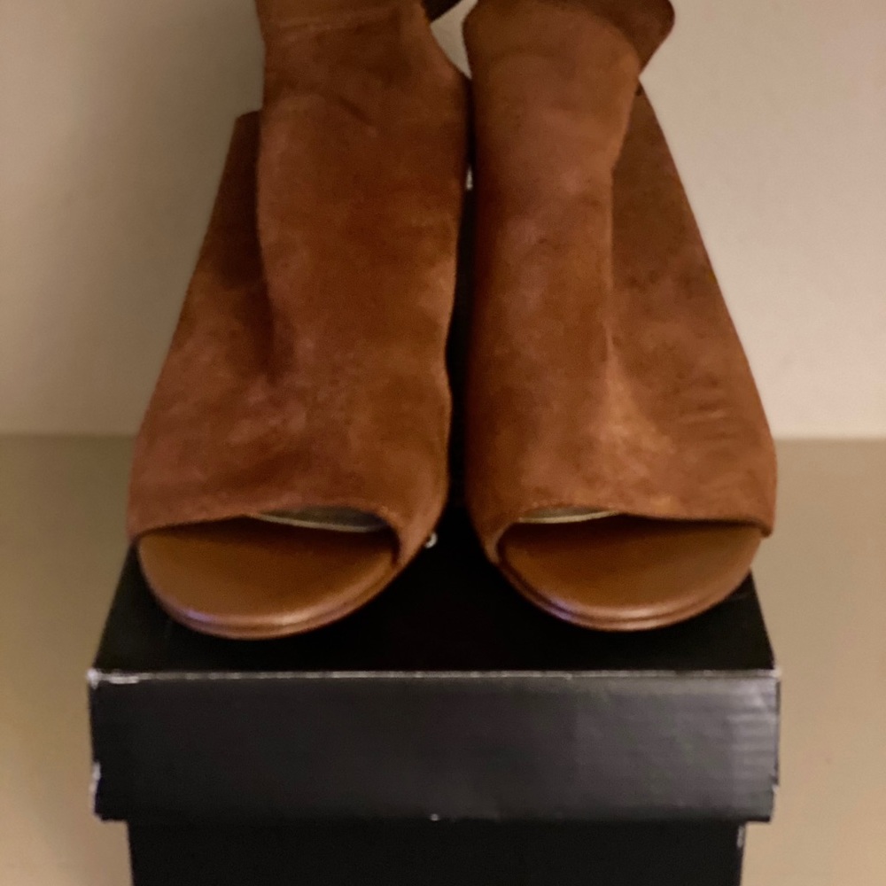 Saks Fifth Avenue cognac sandal